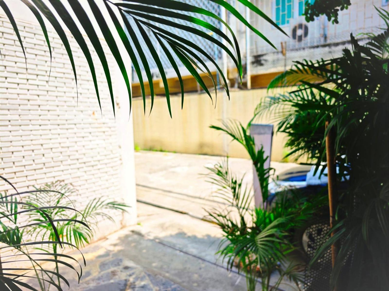 Homey Stay And Cafe By Hematoa Bangkok Exteriör bild