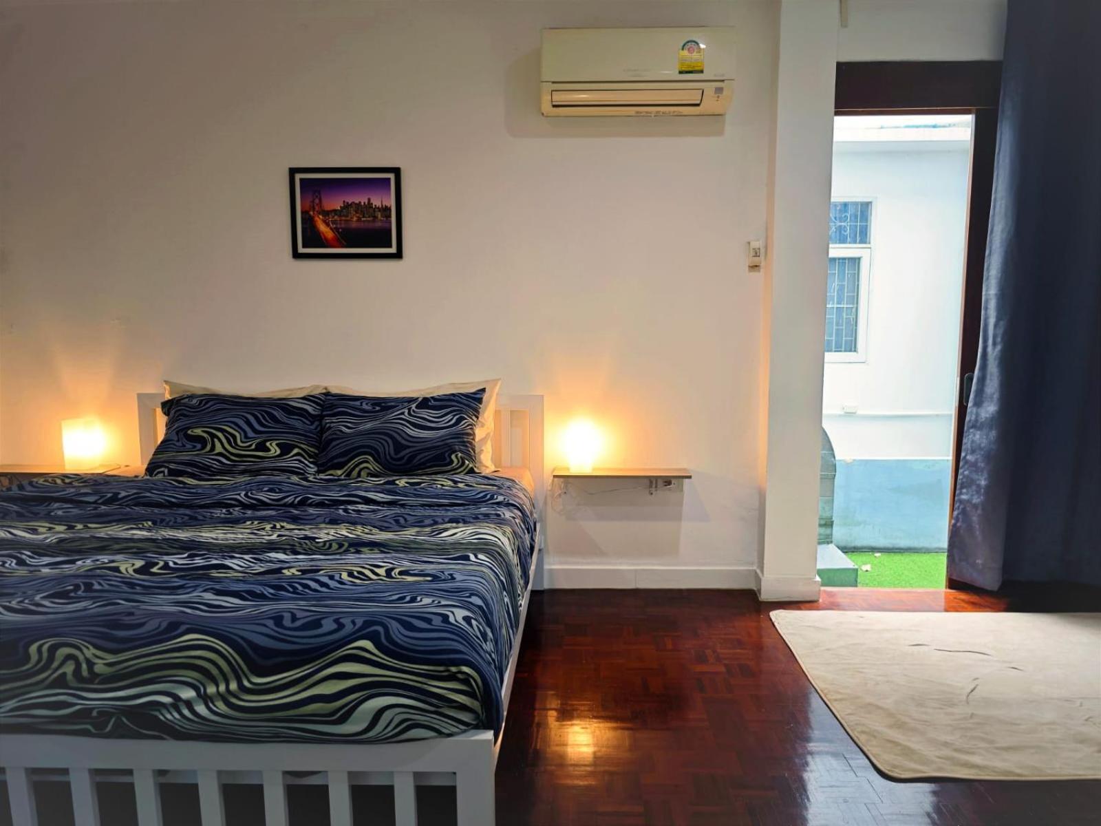 Homey Stay And Cafe By Hematoa Bangkok Exteriör bild